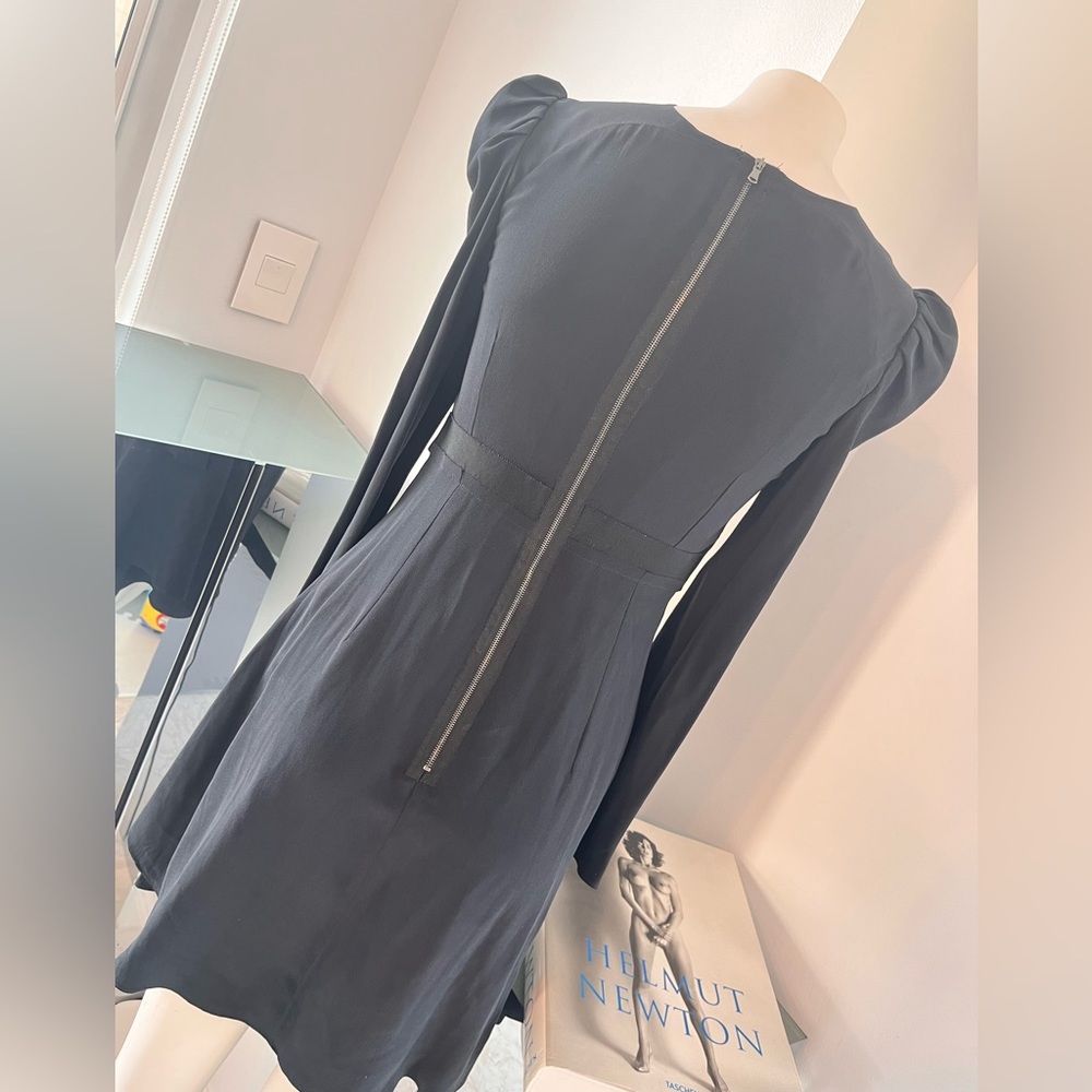 Carven Cutout Neckline 100% Silk Little Black Dress 38 (like US 4) #emilyinparis - Picture 6 of 6